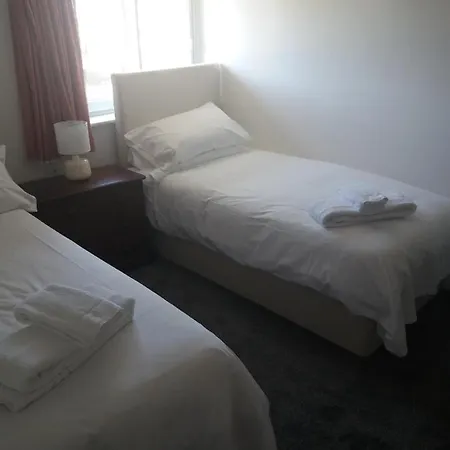 The Maidens Chambers Inn Canterbury