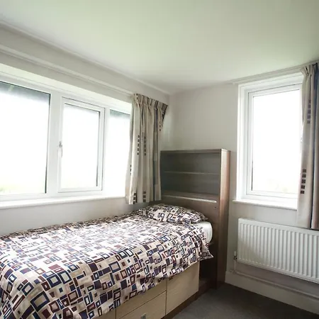 Becket Court Hotel Canterbury
