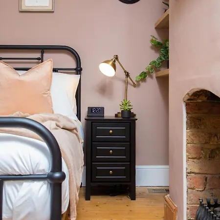 The Victorian Getaway - *