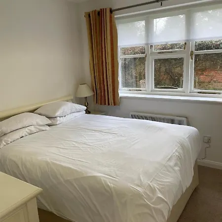 And Apartment's Hotel