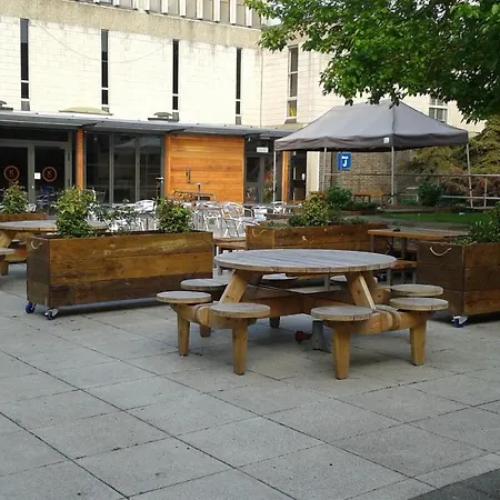 Keynes College Hotel 3*