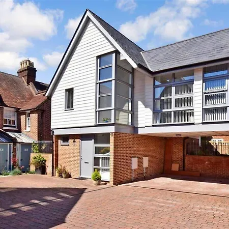 Appartement Modern Centre House With Free Parking