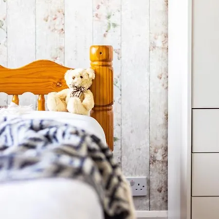 Perfect For Contractors - - Free Parking - Ultra Wifi * Cantorbéry