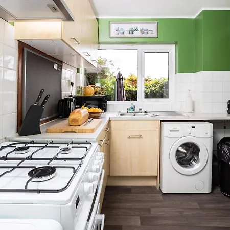 Perfect For Contractors - - Free Parking - Ultra Wifi * Cantorbéry