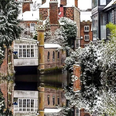 Villa Heart Of Canterbury River Side Cottage