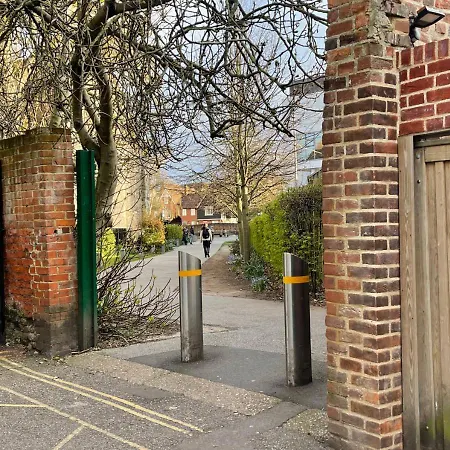 Heart Of Canterbury River Side Cottage Villa *