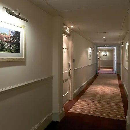 Hotel Abode Canterbury