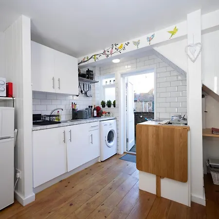 The Little Marlowe - 1 Bed Centre * Canterbury
