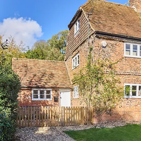 Host & - Bere Holiday home Canterbury