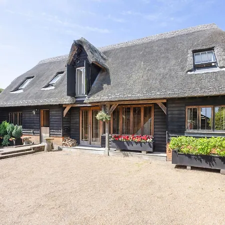 Holiday home The Hayloft Canterbury