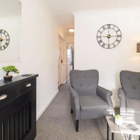 Holiday home Host & - St Martin's Road *