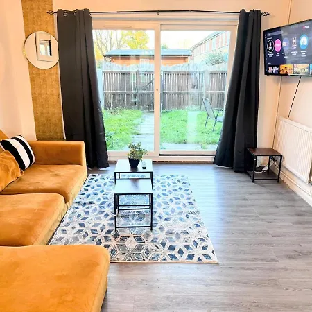 Holiday home Lovely 2 Bed Near Town Centre Canterbury