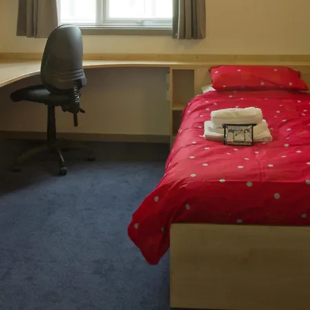 Becket Court 3* Canterbury