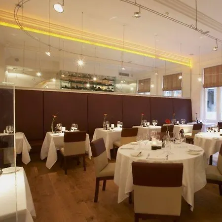 Hotel Abode Canterbury