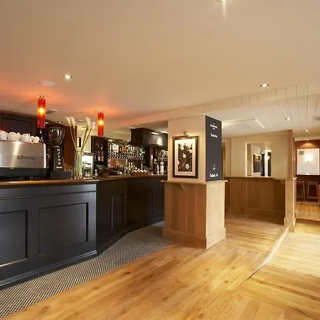 Abode 4*