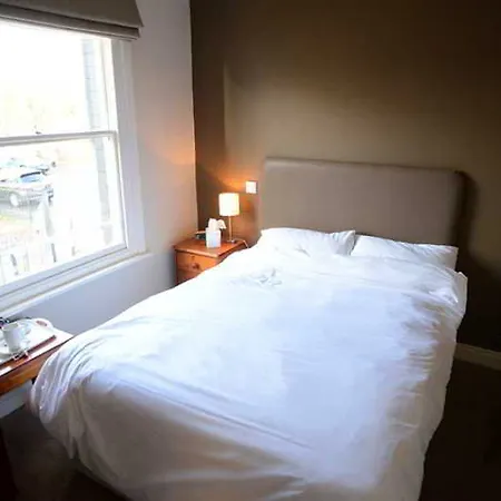 The Millers Arms 4* Canterbury