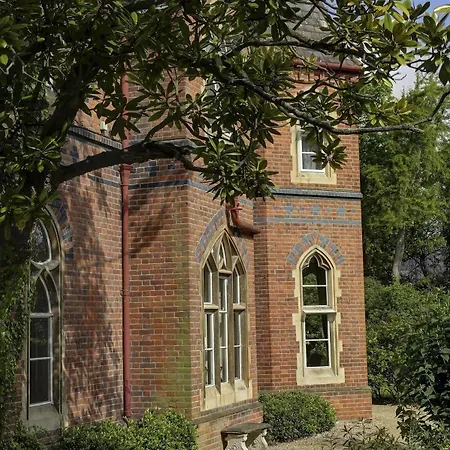 Western Abbots Barton 3* Canterbury