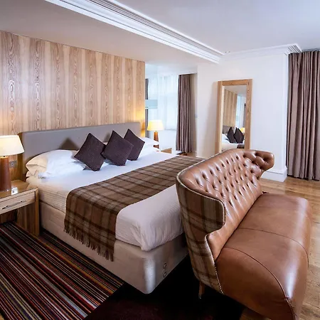 Abode 4*