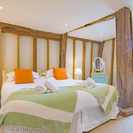 Great Higham Barn By Bloom