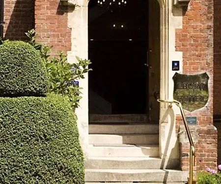 And Apartment's Hotel