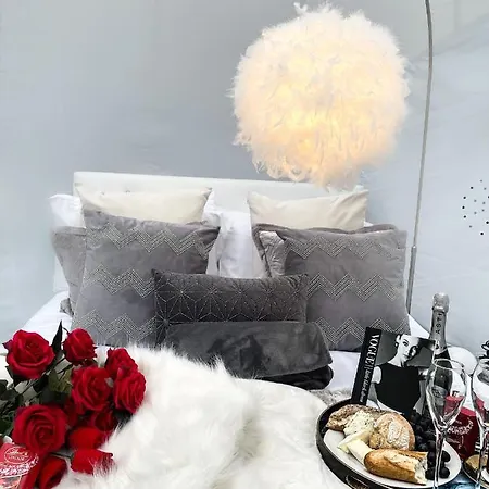Lush Boutique 4* Canterbury