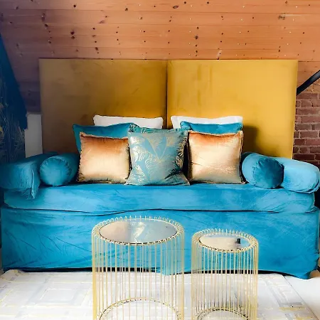 Lush Boutique 4* Canterbury