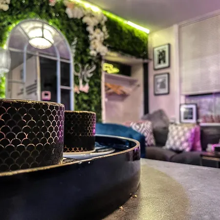 Lush Boutique Canterbury