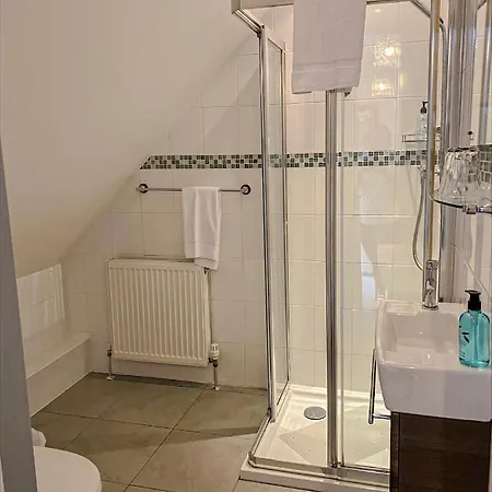 Albergue Springfields - Annex With Two Double Bedrooms In A Rural British Village