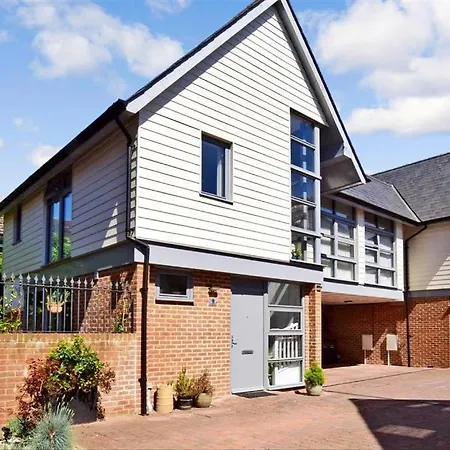 Guest house Swn Y Don Canterbury