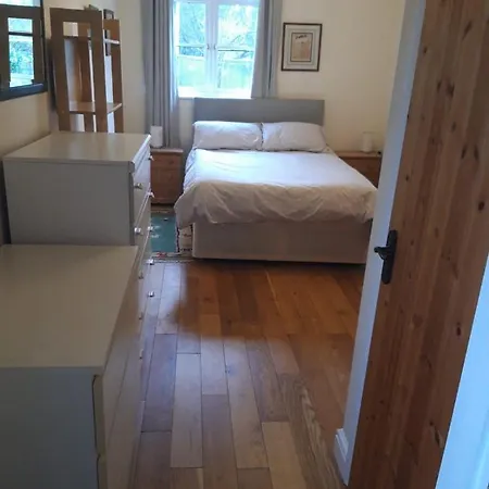 Little Orchard Holiday home *