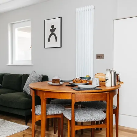 Casa de férias Jesticos, Perfectly Wonderful , 1 Parking Included Canterbury