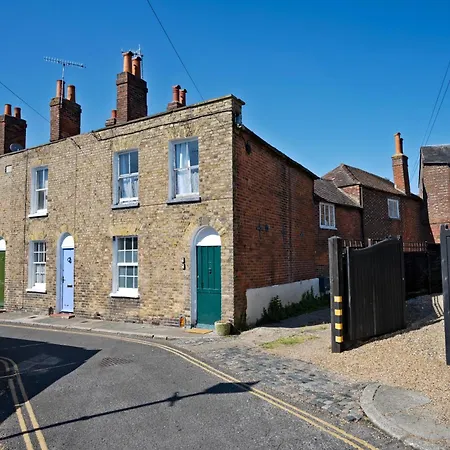 4-bedroom Holiday home Canterbury