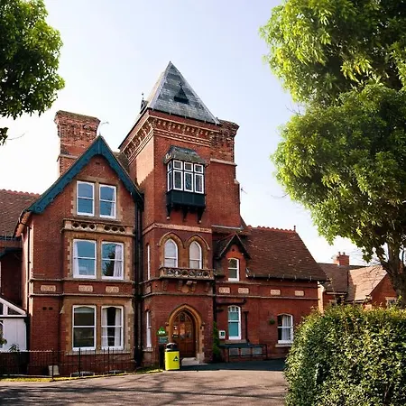 Yha Hostel Canterbury