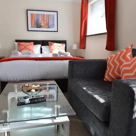 Everest House Holiday home Canterbury