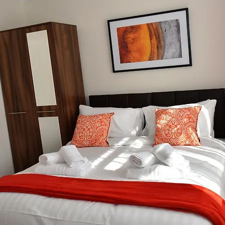 Everest House Holiday home *