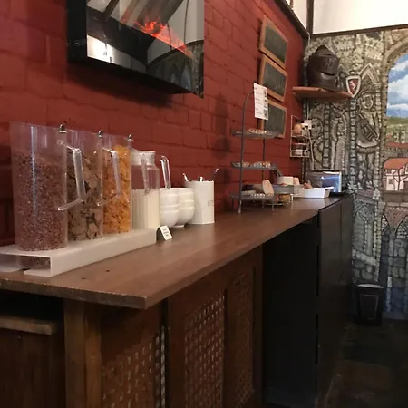 Kipps Backpackers Hostel Canterbury