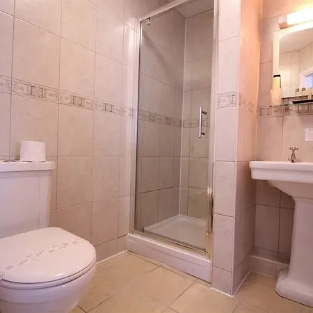 Maison d'hôtes Peregrine House 4*