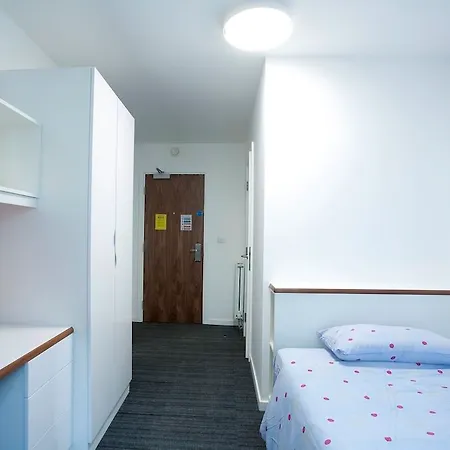 Turing College -university Of Kent 4*