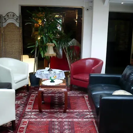 House Of Agnes Mini-hôtel 4*