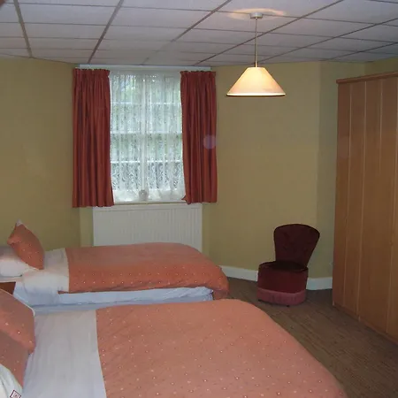 And Apartment's 3* Canterbury