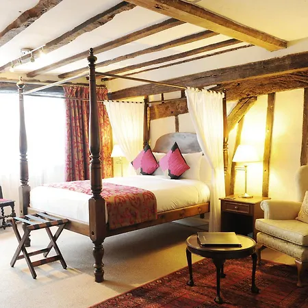 House Of Agnes 4*