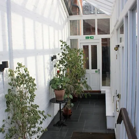 Thanington 3* Canterbury