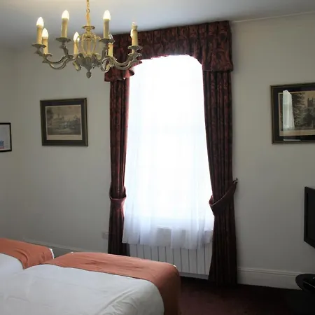 Thanington Hotel 3*
