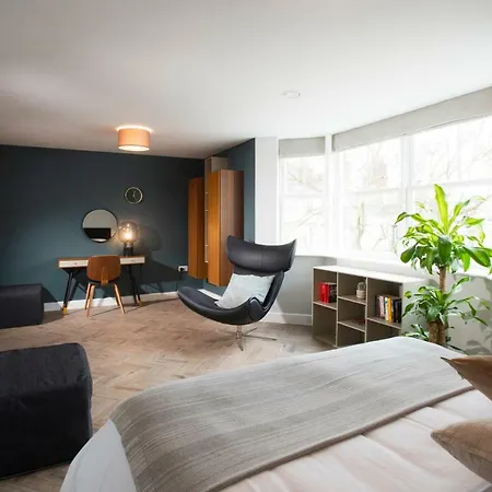 West House, 36a Whitstable Road Apartment Canterbury