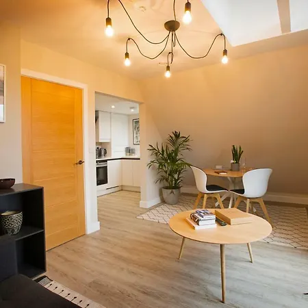 West House, 36a Whitstable Road Apartment Canterbury
