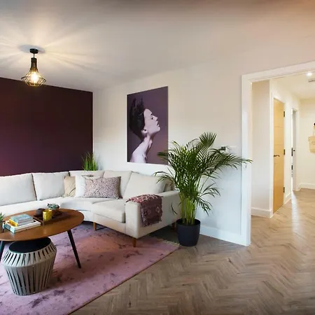 West House, 36a Whitstable Road * Canterbury