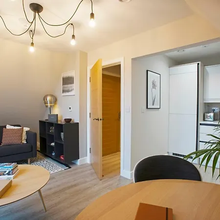 Apartment West House, 36a Whitstable Road *